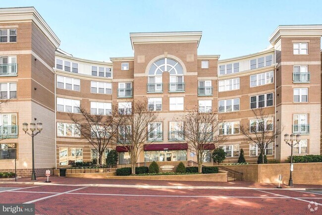 Building Photo - 12001 Market St Unit 173 Rental