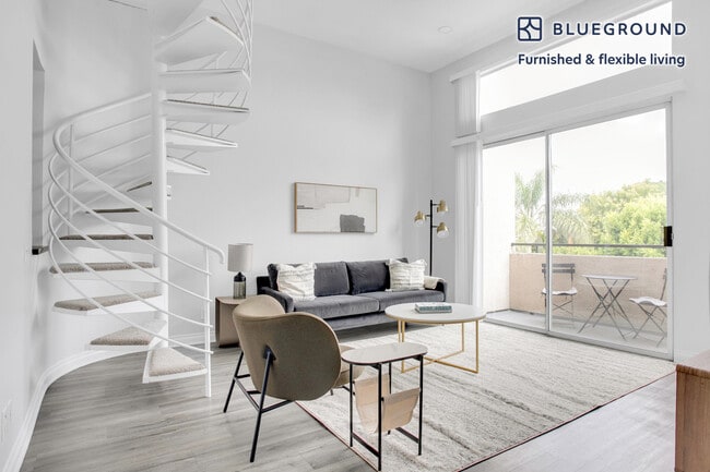 Building Photo - 4532 Murietta Ave Unit FL3-ID779 Rental