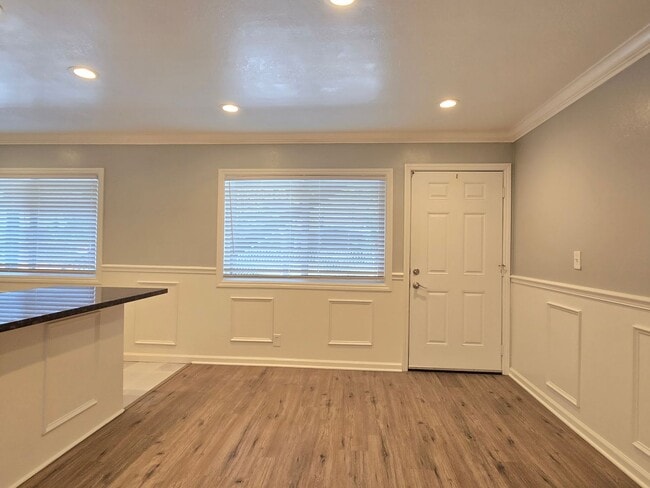 Photo - 450 California St Unit 3