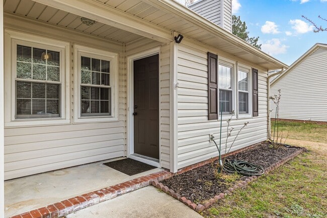 Photo - 612 Crissy Dr