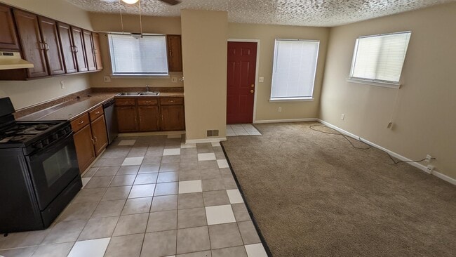 Photo - 1269 Fort Park Blvd