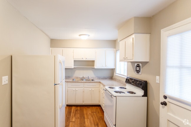 Interior Photo - Liberty Landings Rental