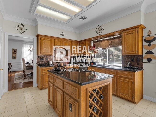 Photo - 4410 Heatherwilde St