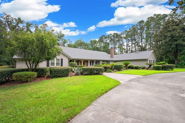 Photo - 413 SW 97th Terrace
