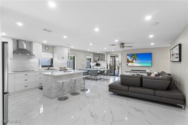 Photo - 659 108th Ave N