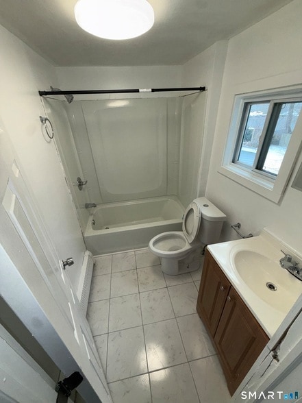 Photo - 172 Dekalb Ave Unit 2