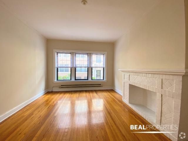 Building Photo - 2 bedroom in EVANSTON IL 60202 Unit J1 Rental