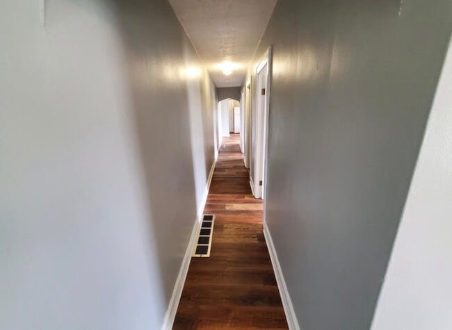 Photo - 2501 English Ave Unidad 2501