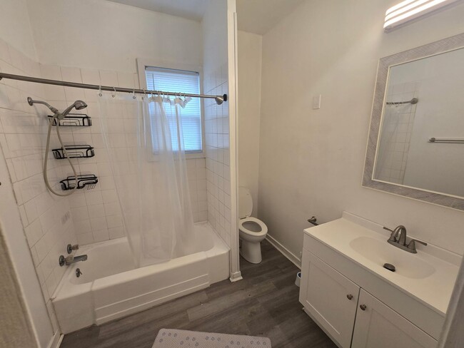 Photo - House in Hopewell