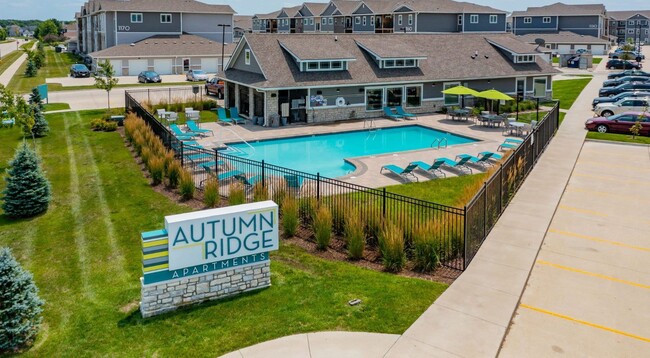 Autumn Ridge Apartments - Casual Spaces. L... - Autumn Ridge Apartments - Casual Spaces. L...