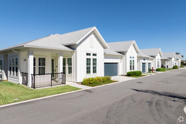Rise Viera  55+ Active Adult Apartment Homes