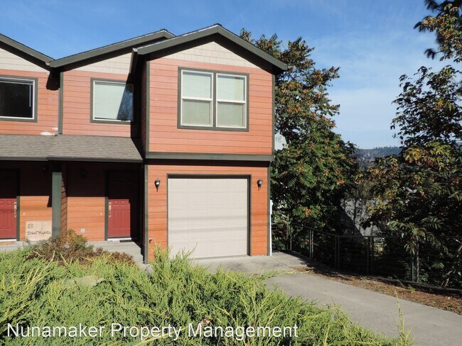 3 br, 3.5 bath House - 1536 Lincoln St. - 3 br, 3.5 bath House - 1536 Lincoln St.
