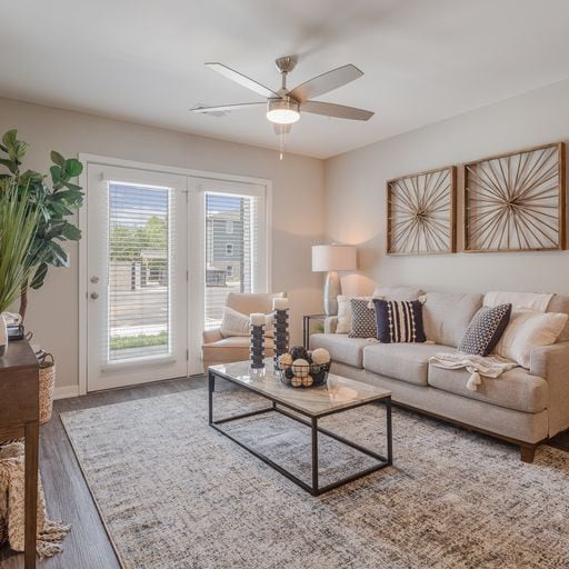 Holmans Crossing Apartments