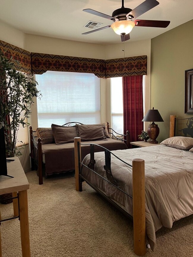 Photo - 1484 Aztec Cove