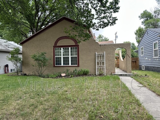 Building Photo - 523 6th Ave Rental