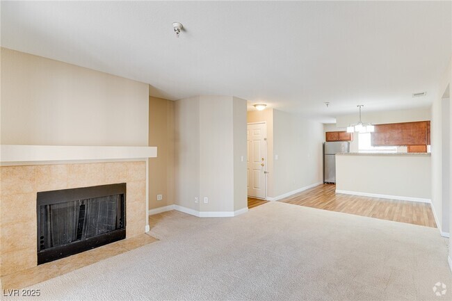 Building Photo - 2750 S Durango Dr Unit 2116 Rental
