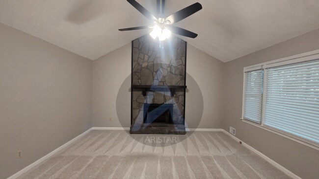 Photo - 103 Westland Ct