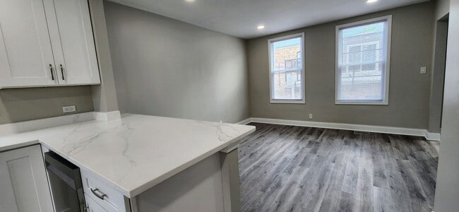 Photo - Brand new rehab luxury coach house in Albany Park Unit C