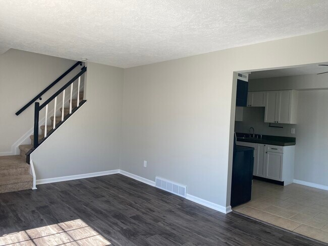 Photo - 6577 Engle Rd Unit 41D