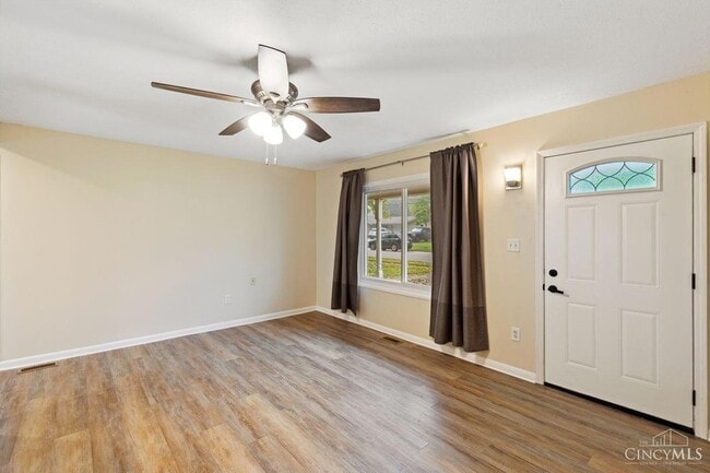 Photo - 1420 Broadview Ct