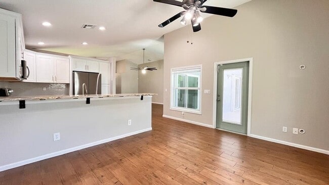 Photo - 1627 Oak Berry Cir
