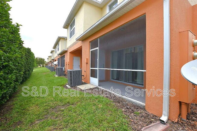 Photo - 4139 Shadetree Ln