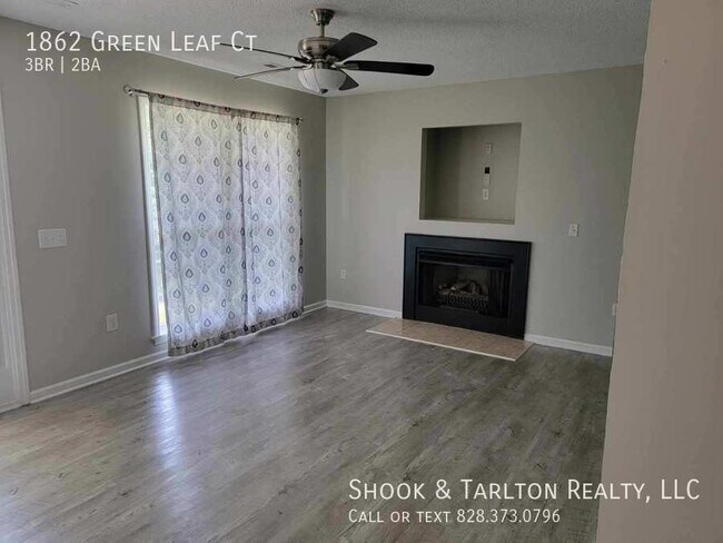 Photo - 1862 Green Leaf Ct