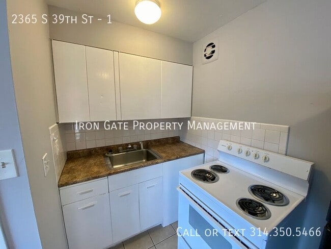 Photo - 2365 S 39th St Unit 1