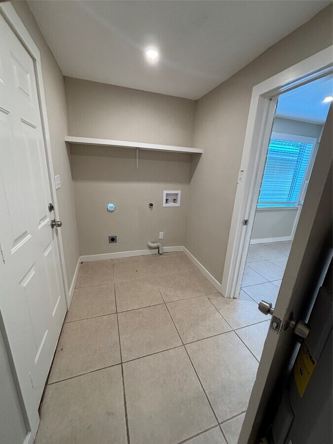 Photo - 8049 Forest Hills Dr