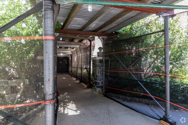 Photo - 3875 Waldo Ave