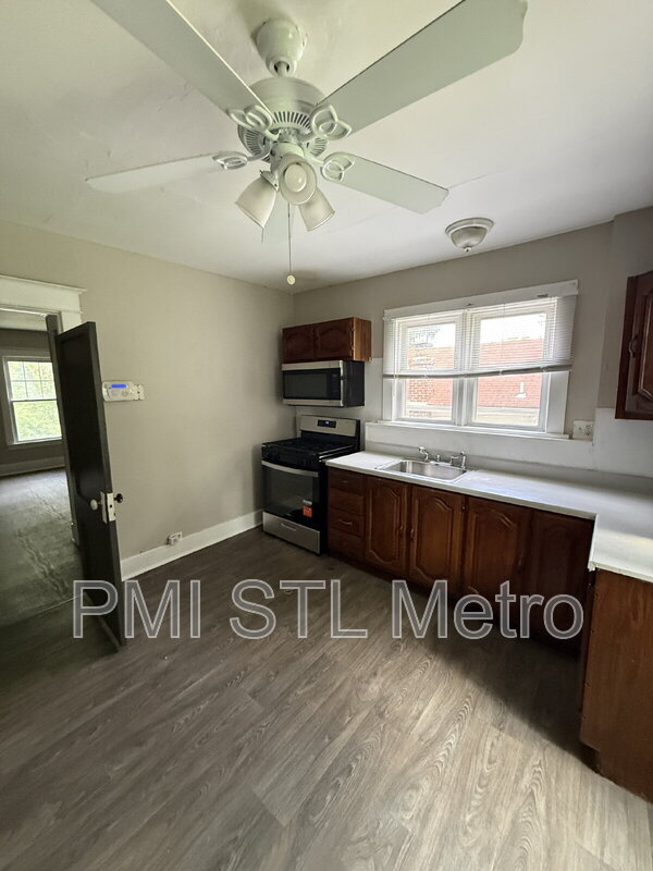 Photo - 7212 Eunice Ave