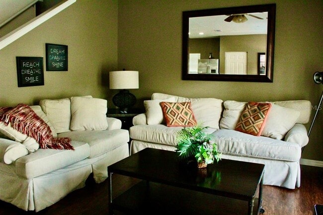 2900 Edenshire Wy