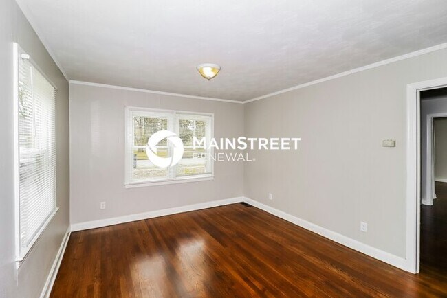 3 Bedroom Pet-Friendly Home in Memphis, TN with Main Street Renewal