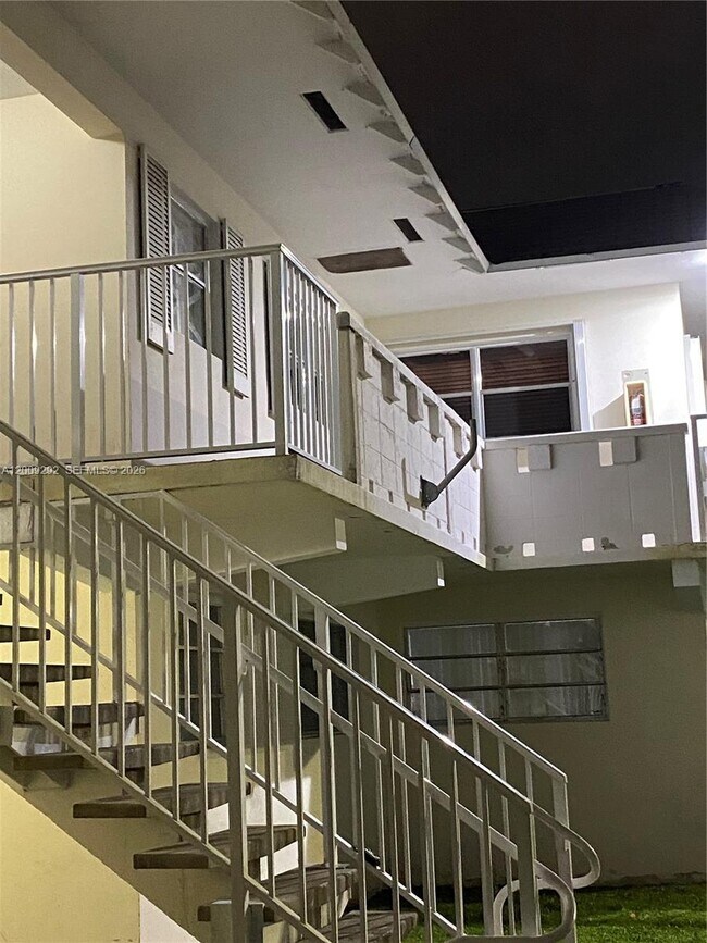 Photo - 7324 SW 82nd St Unit B206