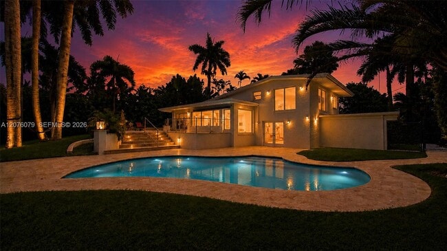 Photo - 2613 Tortugas Ln