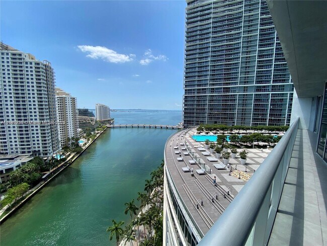 Photo - 465 Brickell Ave Unit 1801