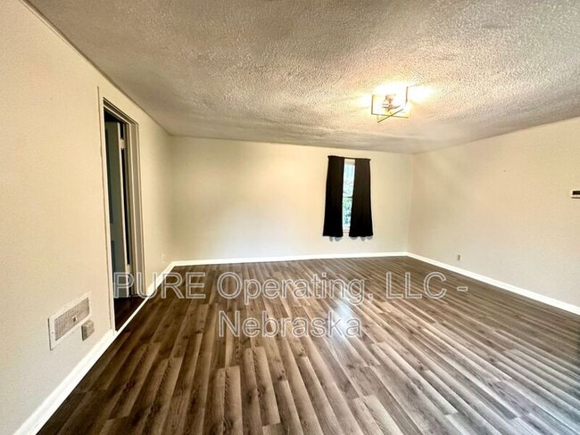 Photo - 2046 N 69th St