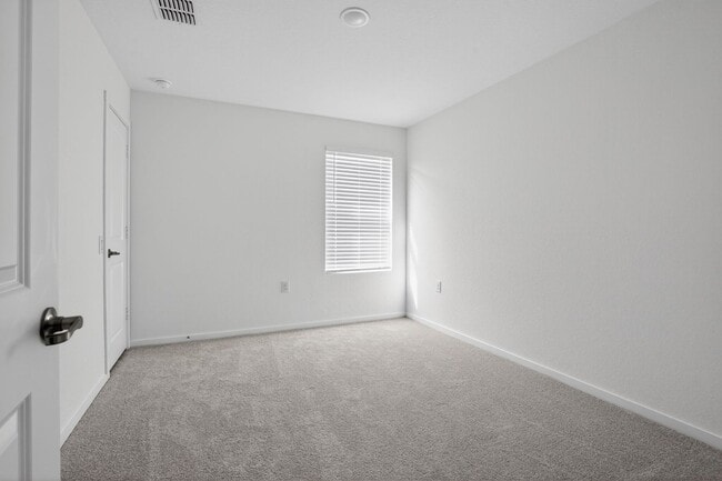 Photo - Private Bedroom for Rent – 5 Minutes from Texas A&M–San Antonio!