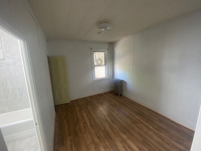 Photo - 15 W High St Unidad 15 W High St  1