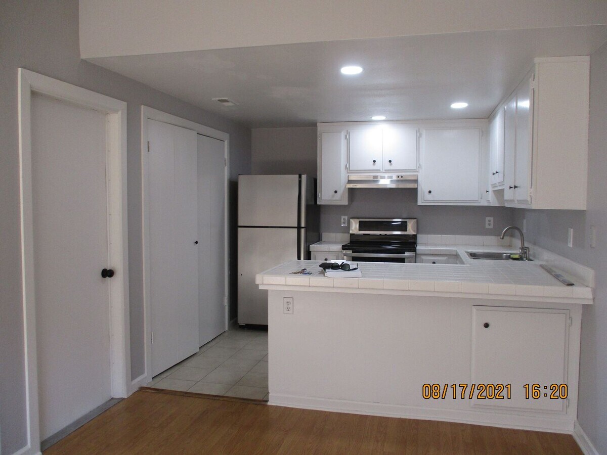 Photo - 2718-2716 GRIZZLY HOLLOW WAY Unit 2718