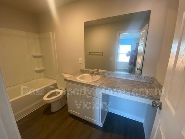 Photo - 104 Marine Dr