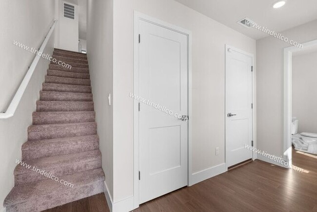 Photo - 3 Bedroom 2.5 Bathroom Stunner with Covered Patio and Attached Garage