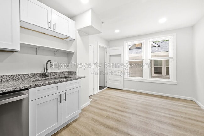 Photo - 224 Stratford Rd