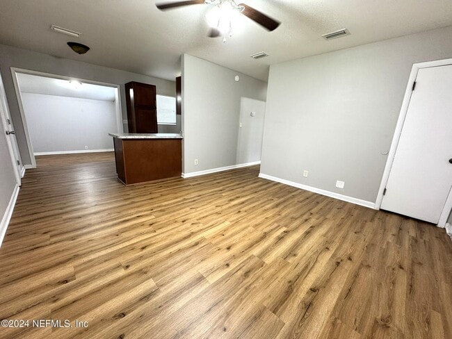 Photo - 447 Brighton Ave