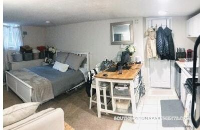 Photo - 506 E Broadway Unit 19.5G