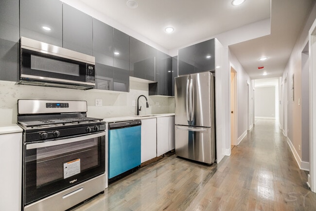Photo - 6338 S Vernon Ave Apartment Unit 2N