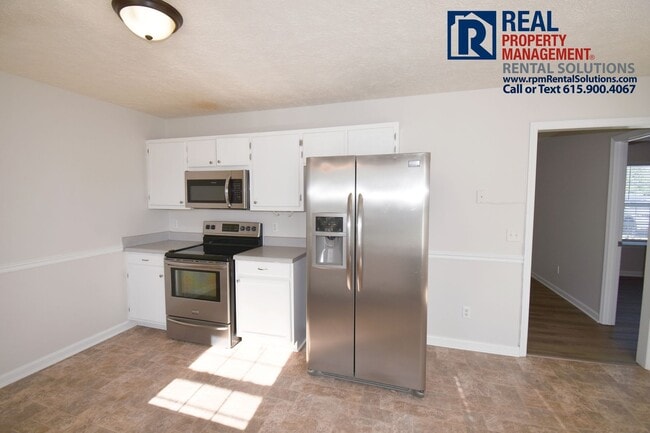 Photo - Wonderful 3BR/2BA North Mboro home on nearly an acre lot!