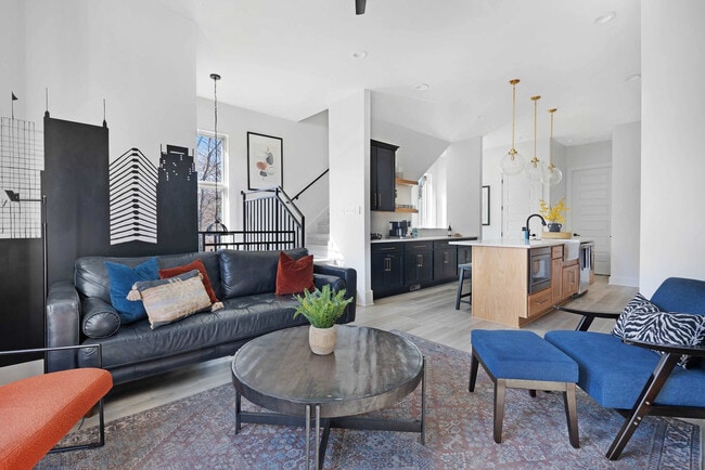 Photo - 913 Ramsey St Unidad ID1045337P