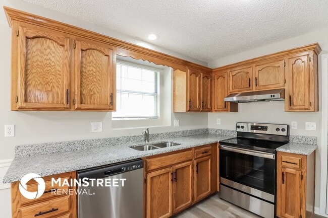 Photo - 306 W Sierra Dr