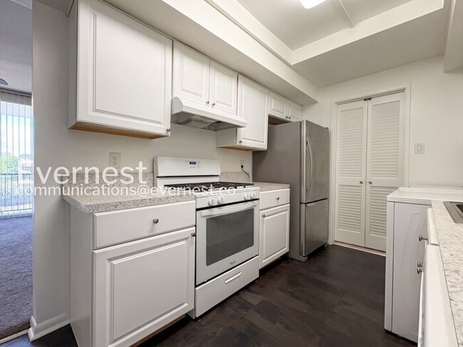 Photo - 10202 Prince Pl Unit 204